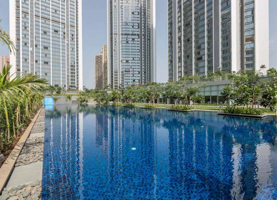 Esquire Swimming Pool