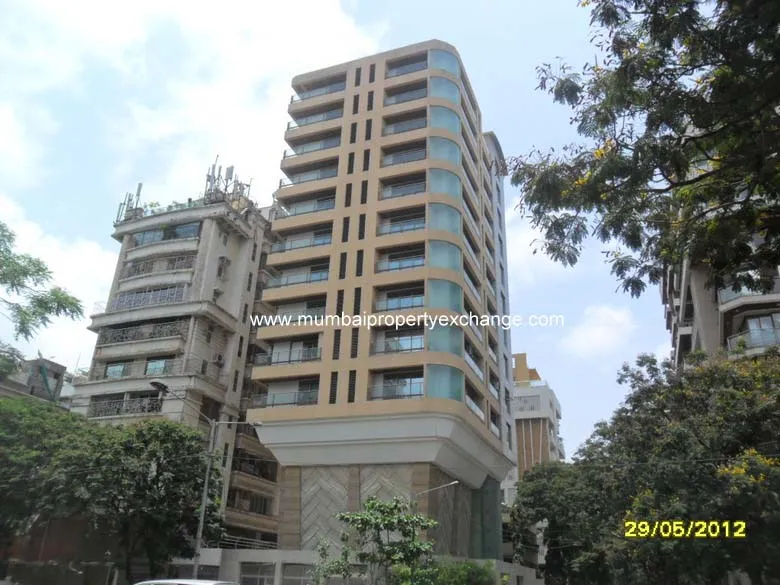 4 BHK Flats for Sale in Tapan, Juhu