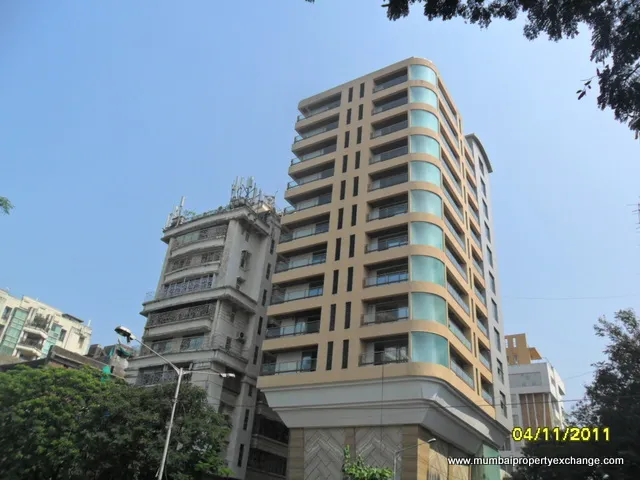 4 BHK Flats for Sale in Tapan, Juhu