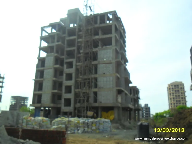 2 BHK Flats on Rent in Krishna Apartment, Malad East