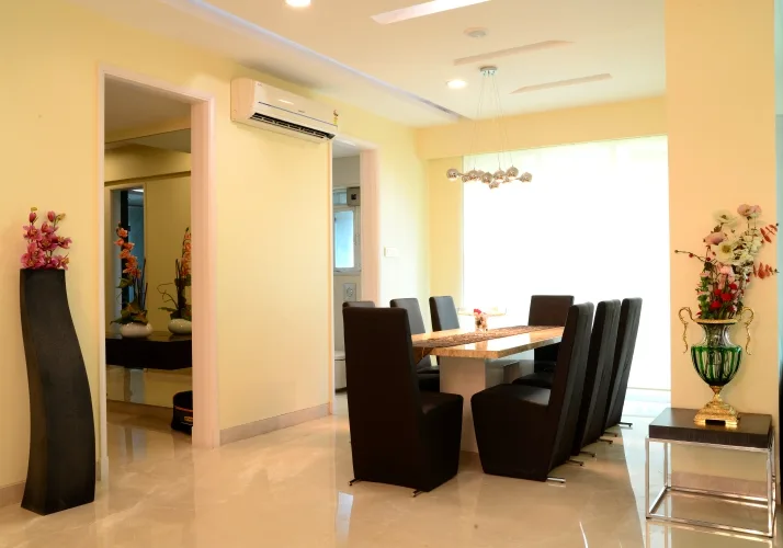 Flora Heights Interior Image-1