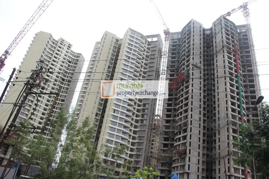 August 2016 construction image