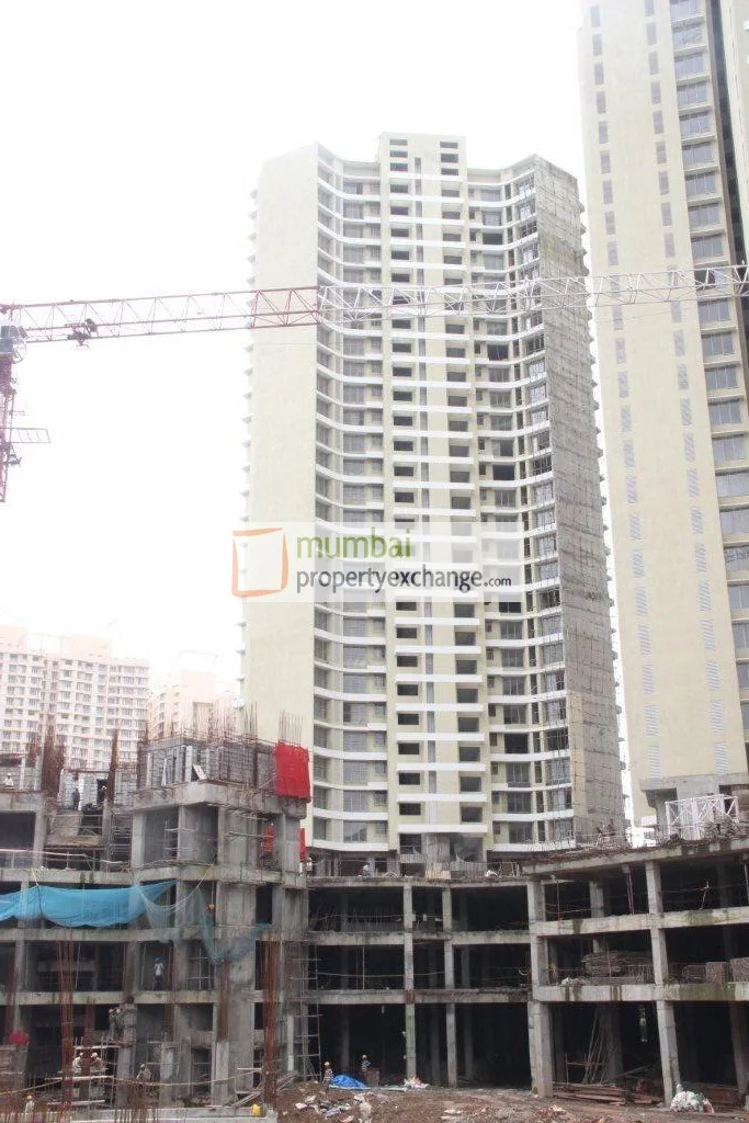 August 2016 construction image