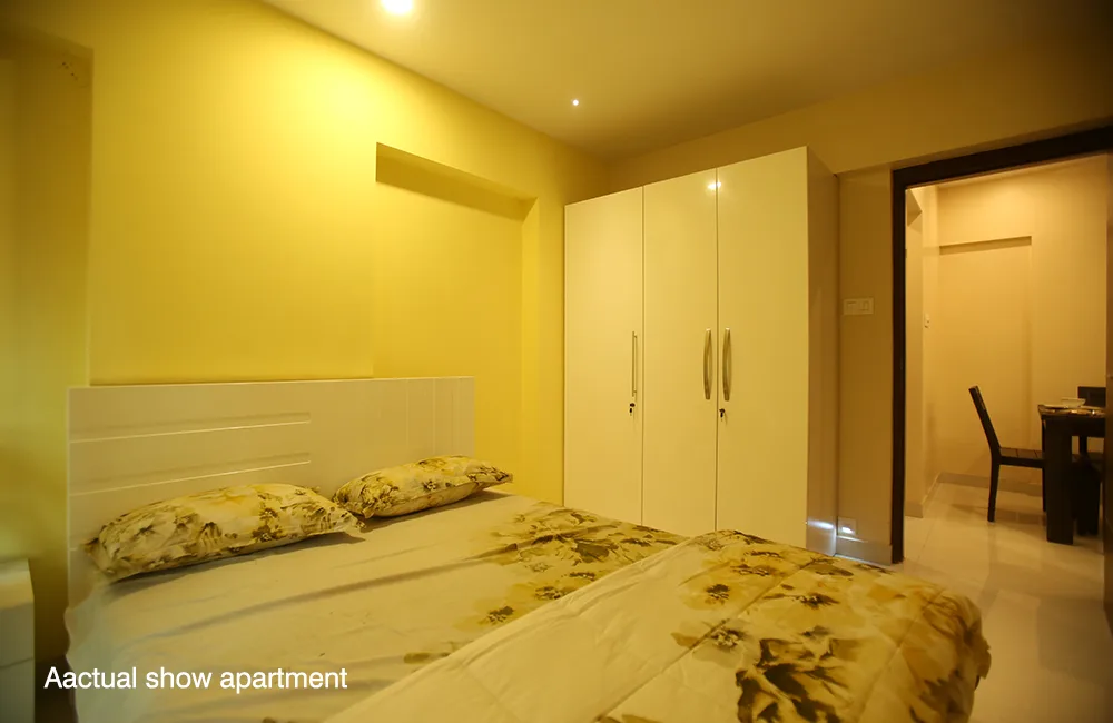 Paradise Show Flat Image-2