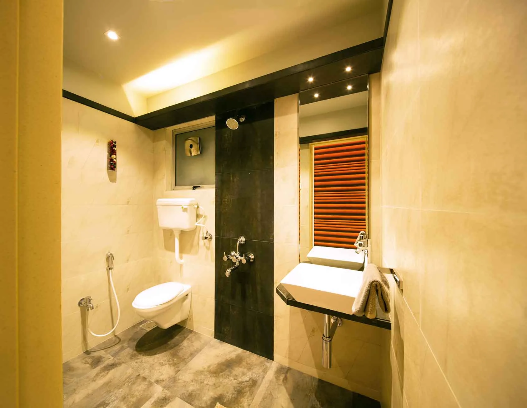 Pooname Estate Cluster II Bathroom View 1