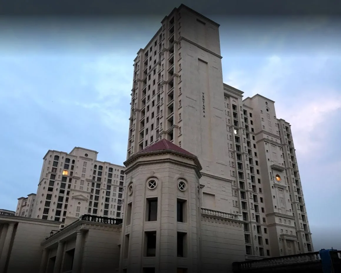 Hiranandani The Walk Ventana