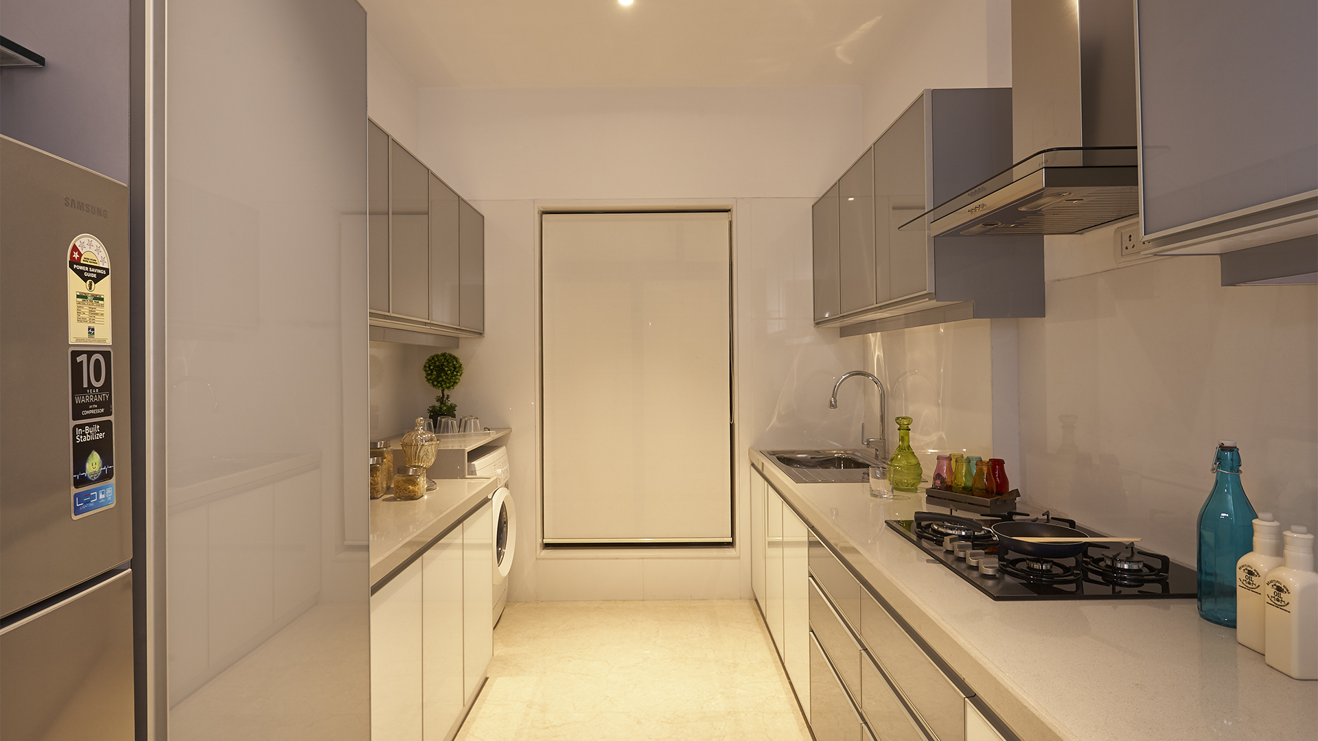 Acme Boulevard Sample Flat Image-4