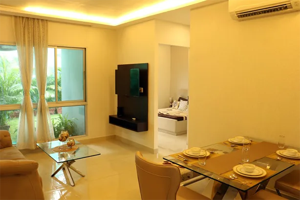 UK Iridum Dining Area
