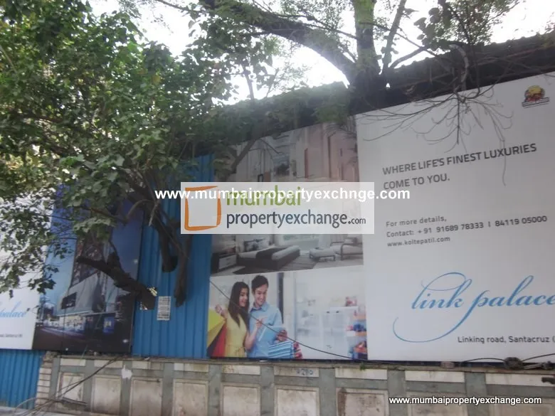 1 BHK Flats on Rent in Link Palace, Khar West