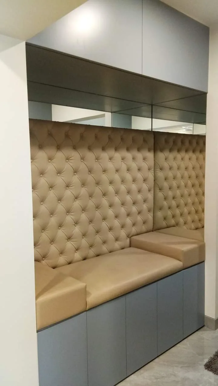 Login Show Flat Image-1