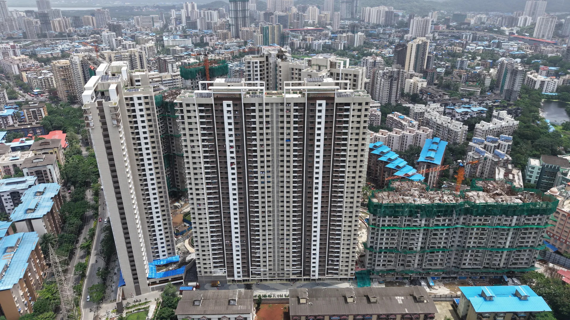 Construction update: Tower A & B August 2026 Possession are underway