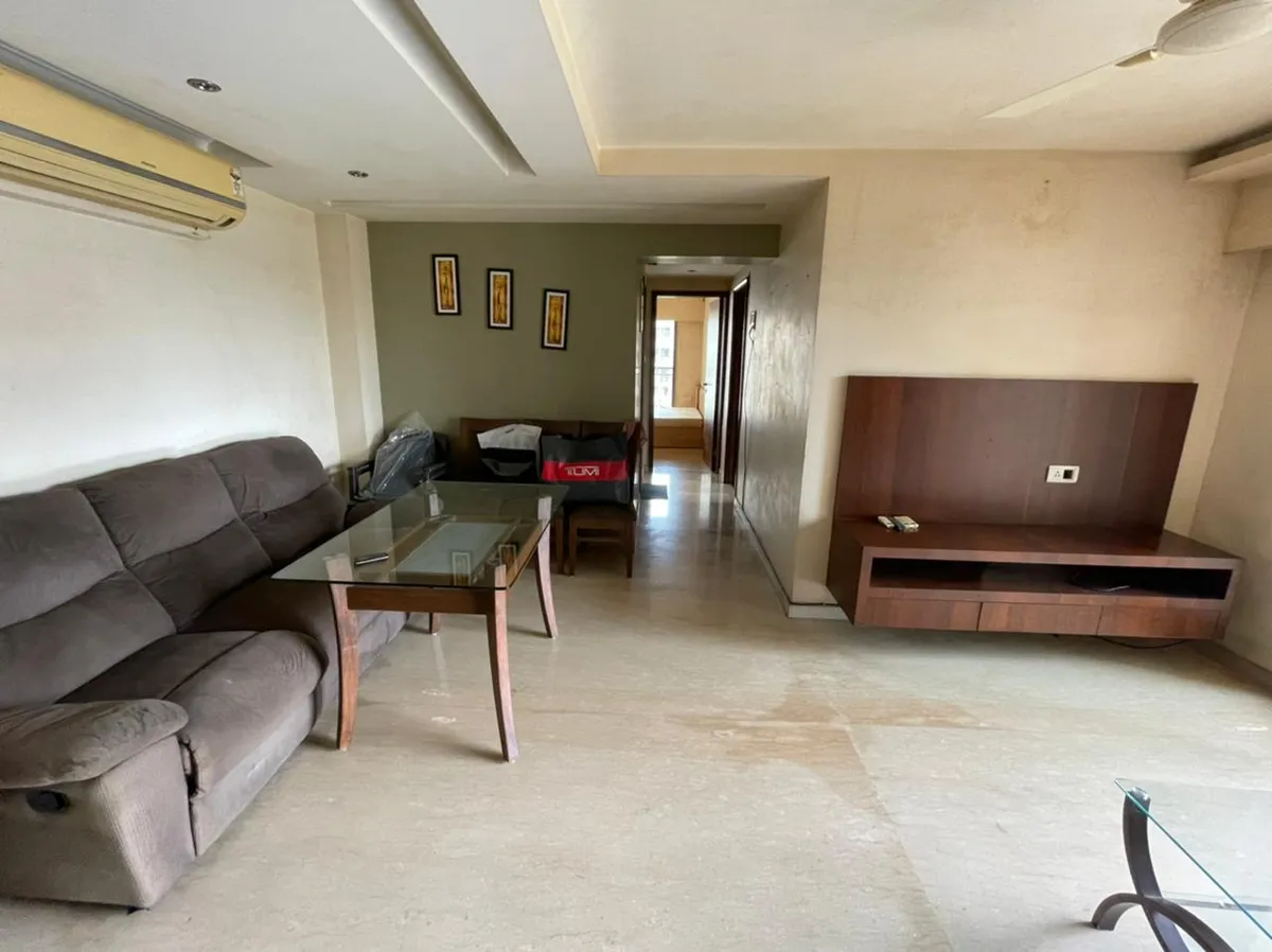 2 BHK Flats for Sale in Lake Primrose, Powai