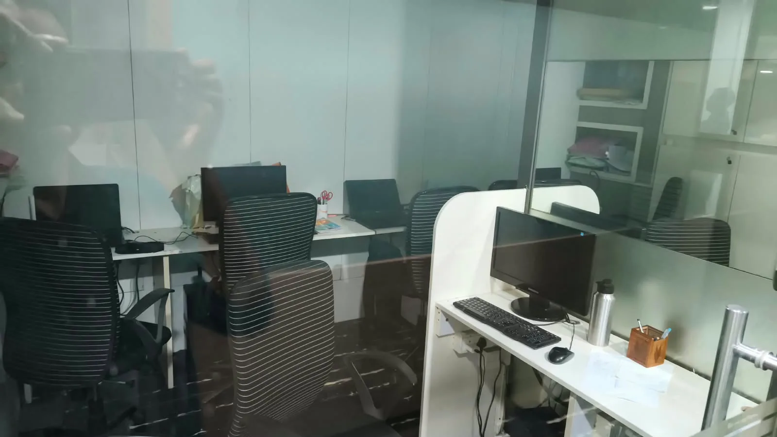 lotus-corporate-park-goregaon-east-office-8.webp — photo 8