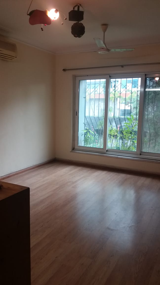 6 - Amber Croft Annexe, Khar West