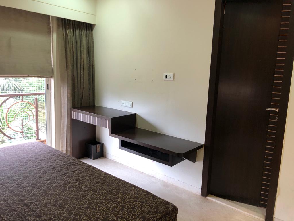 Bedroom 22 - Kalpataru Estate, Andheri East