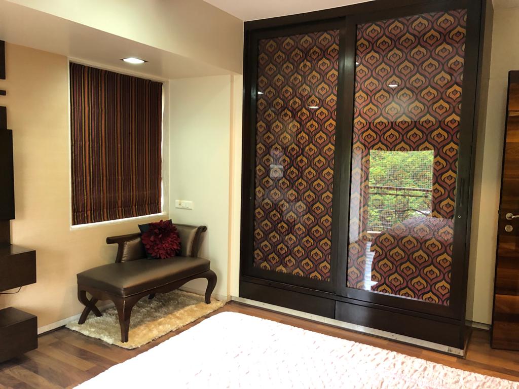 Bedroom 23 - Kalpataru Estate, Andheri East