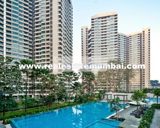 Oberoi Splendor, Andheri East