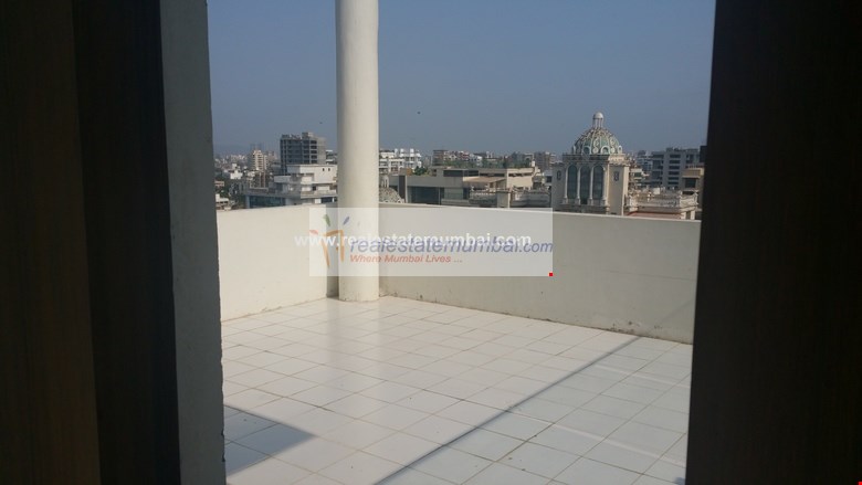 Gymnasium1 - Oberoi Priviera , Santacruz West