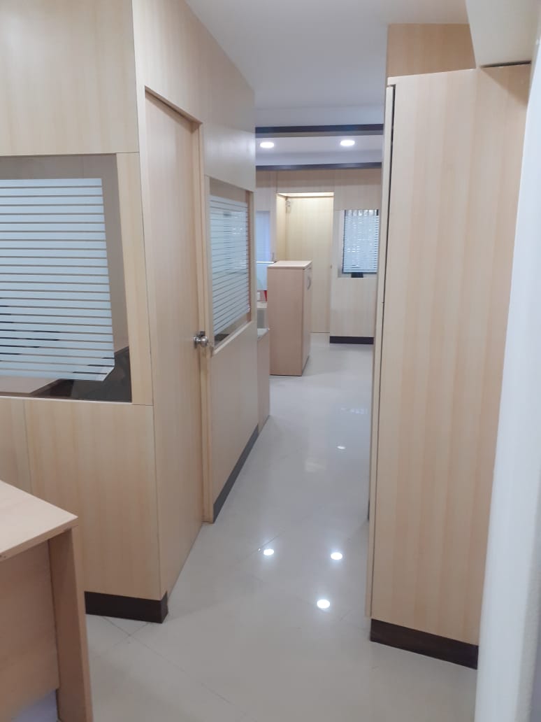 Office Silver Astra, Andheri East — for Rent — photo 8