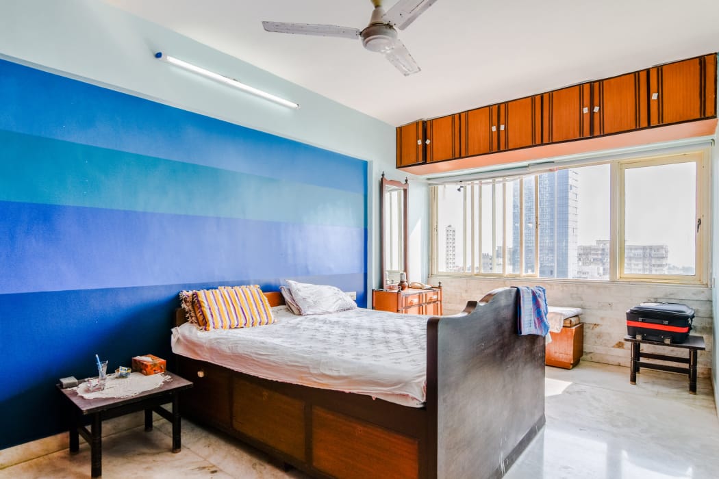 2 BHK Flats on Rent in Poornanand Building, Walkeshwar