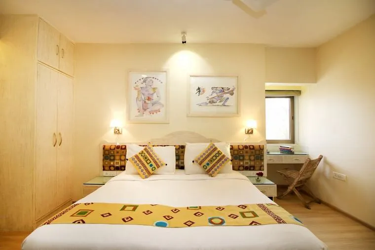 3 BHK Flats on Rent in Bajaj Onyx, Bandra West