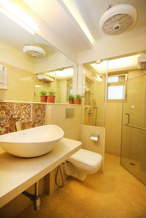 Master Bathroom2 - Bajaj Onyx, Bandra West
