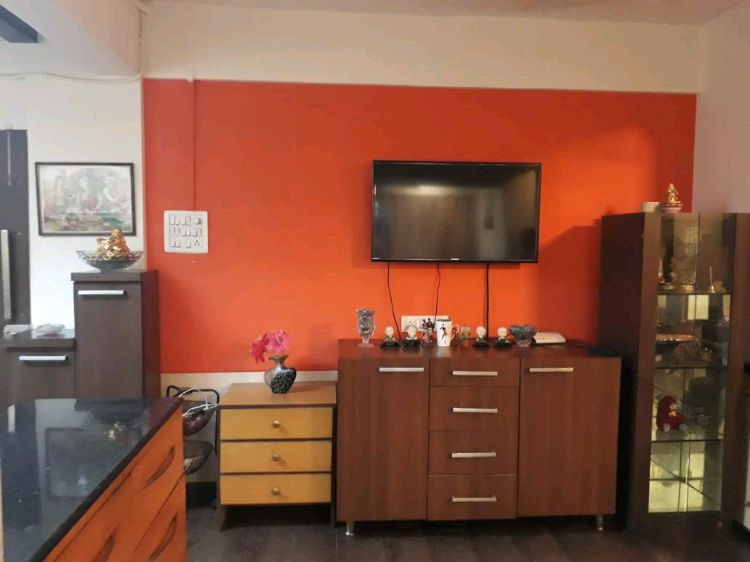 2 BHK Flats for Sale in Neet & Geet CHS, Santacruz West