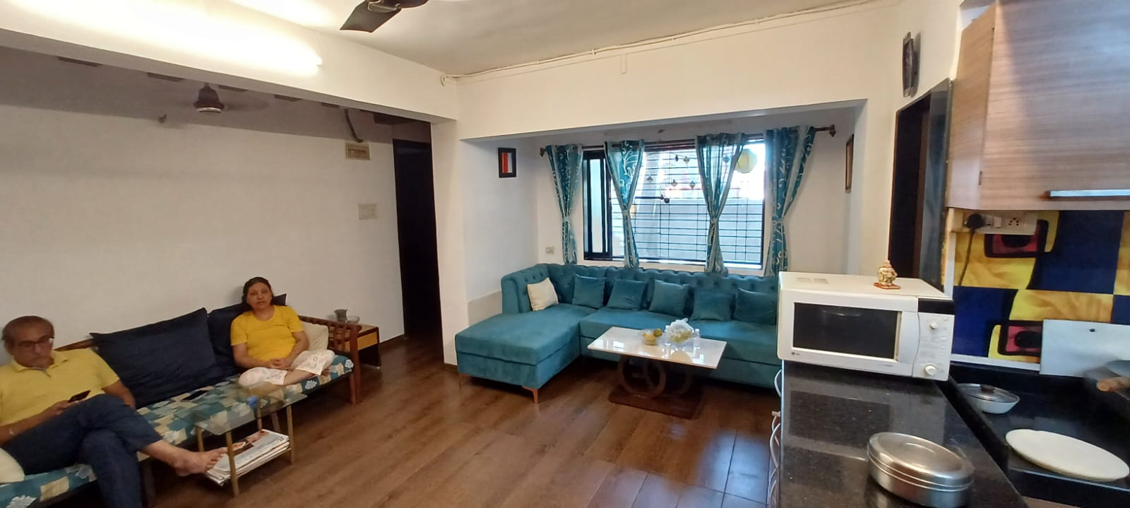 10 - Neet & Geet Chs, Santacruz West