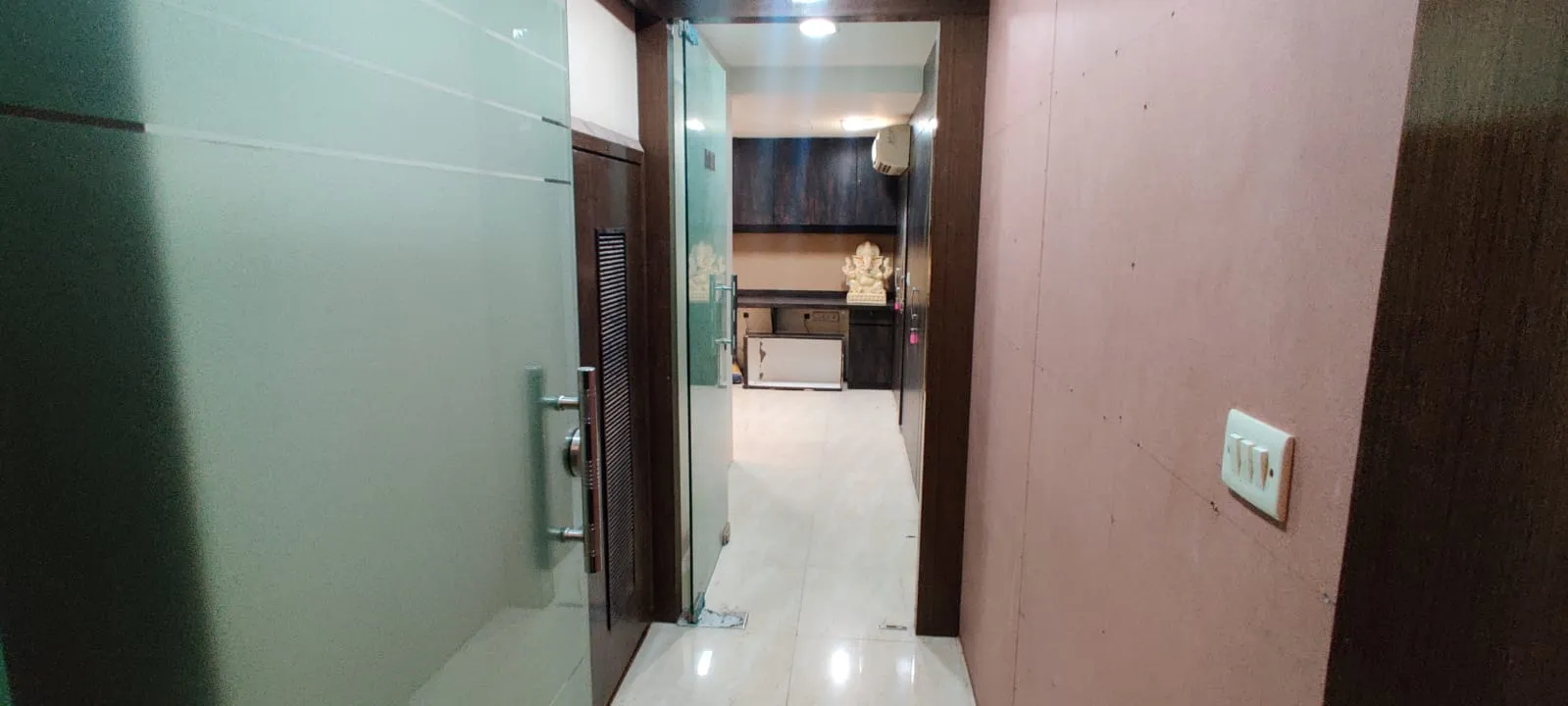 Office Space Offices on Rent in Nagin Mahal, Churchgate