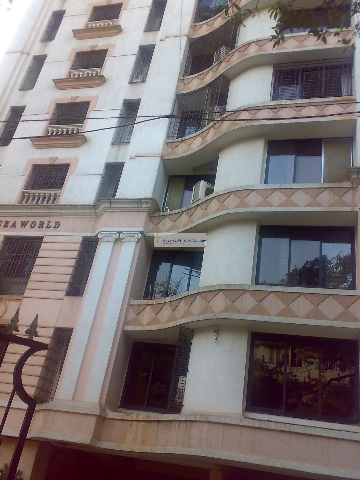 4 BHK Flats on Rent in Sea World, Bandra West