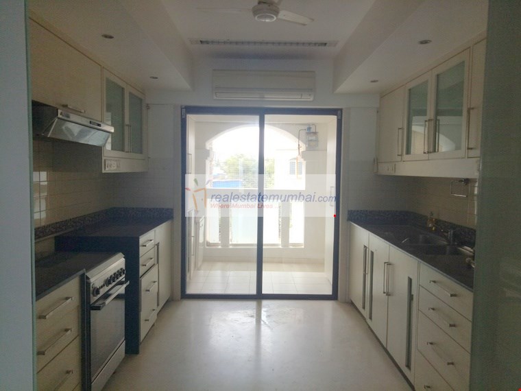 Kitchen - Quantum Park, Khar West