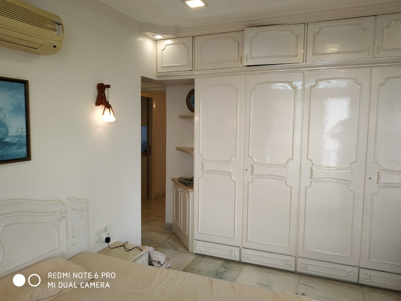 Bedroom 32 - Silver Cascade, Bandra West