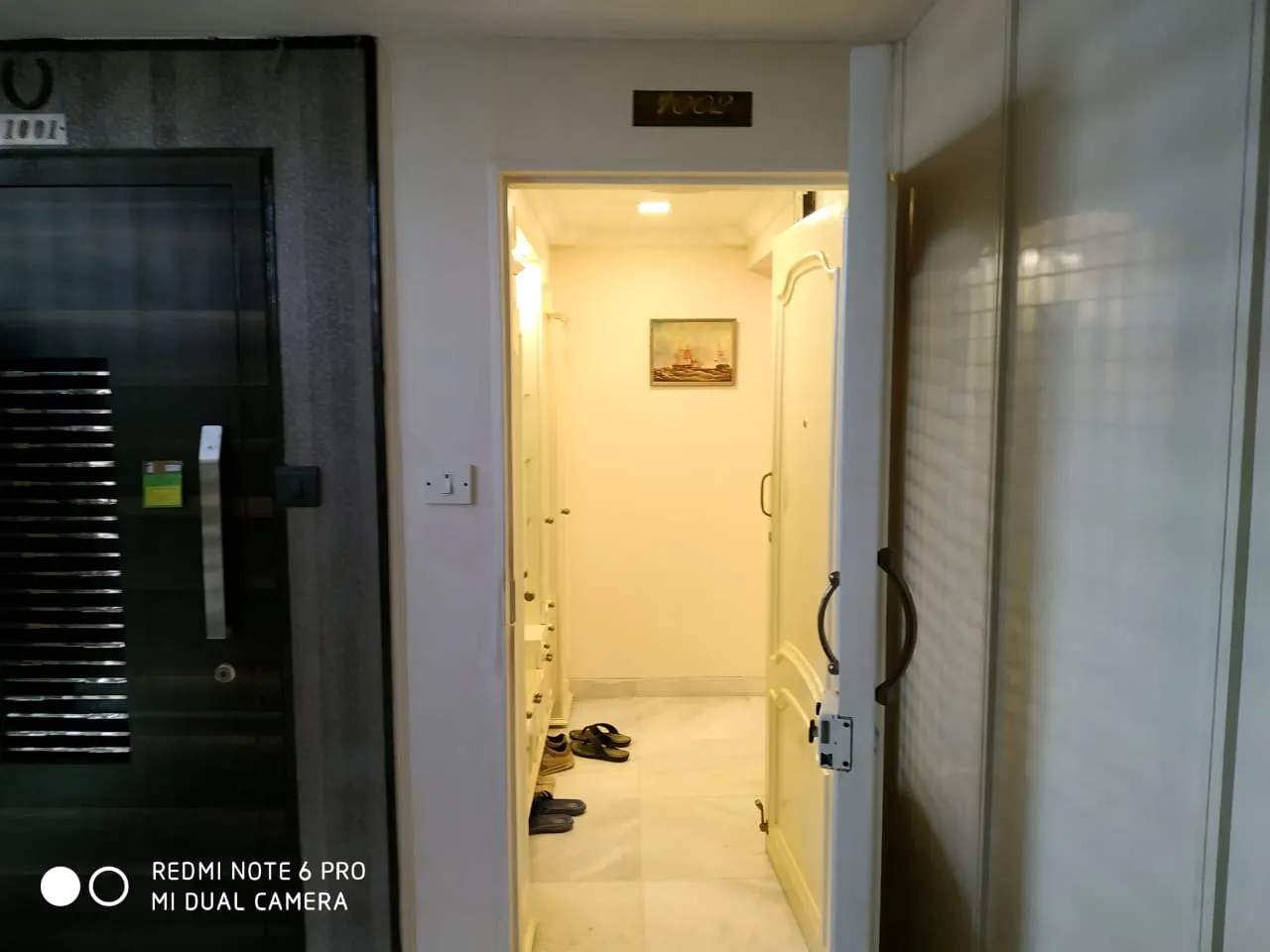 2 BHK Flats on Rent in Silver Cascade, Bandra West