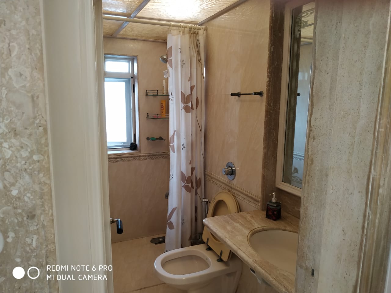 Master Bathroom - Silver Cascade, Bandra West