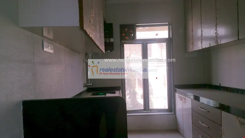 3 BHK Flats on Rent in Shankar Dhara, Vile Parle West