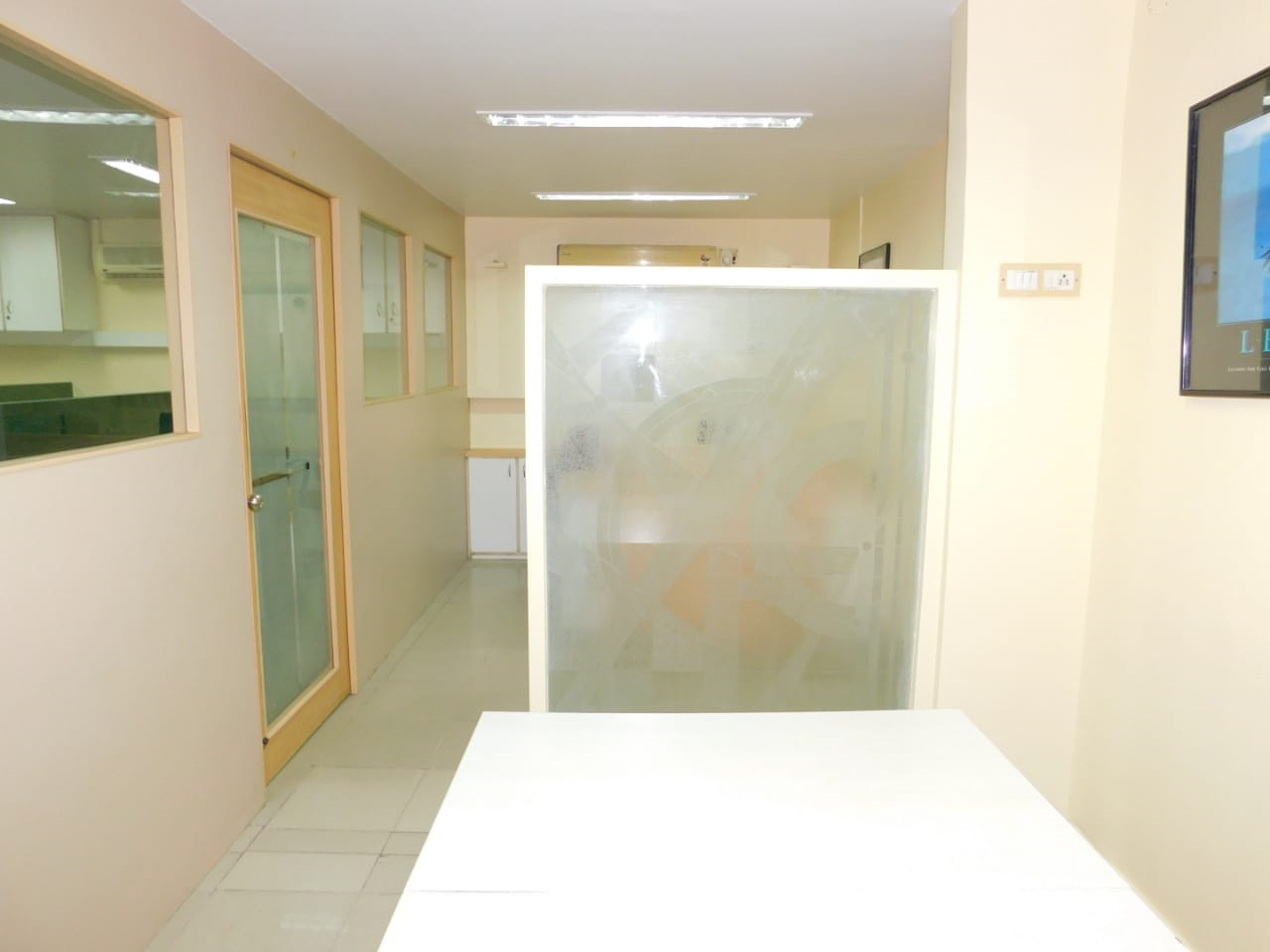 Office Space Semi Furnished in Akruti Arcade , Andheri West