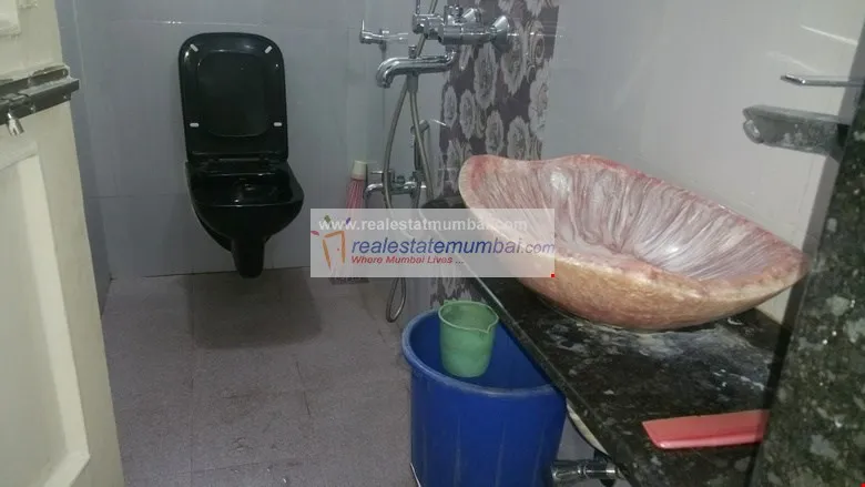 4 BHK Flats on Rent in Meena Mahal, Bandra West