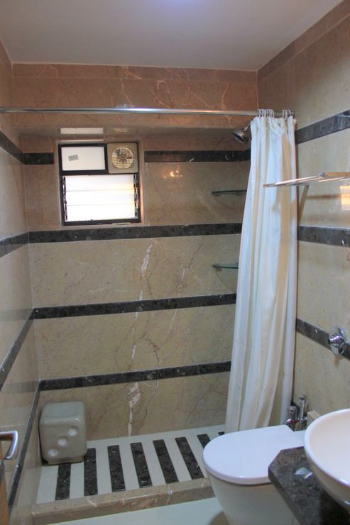 Bathroom 31 - Mayfair Maaya, Khar West