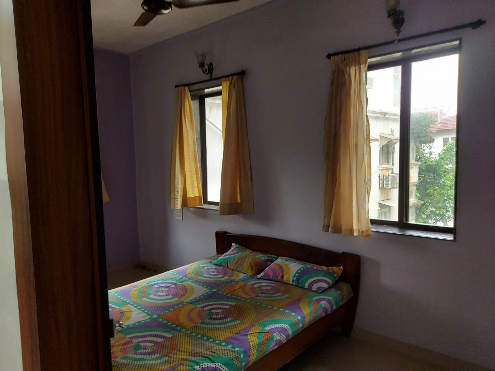 Master Bedroom - Usha Sadan, Colaba