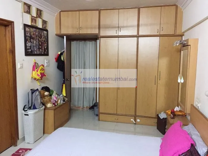 3 BHK Flats for Sale in Sandeep Sarovar, Andheri West