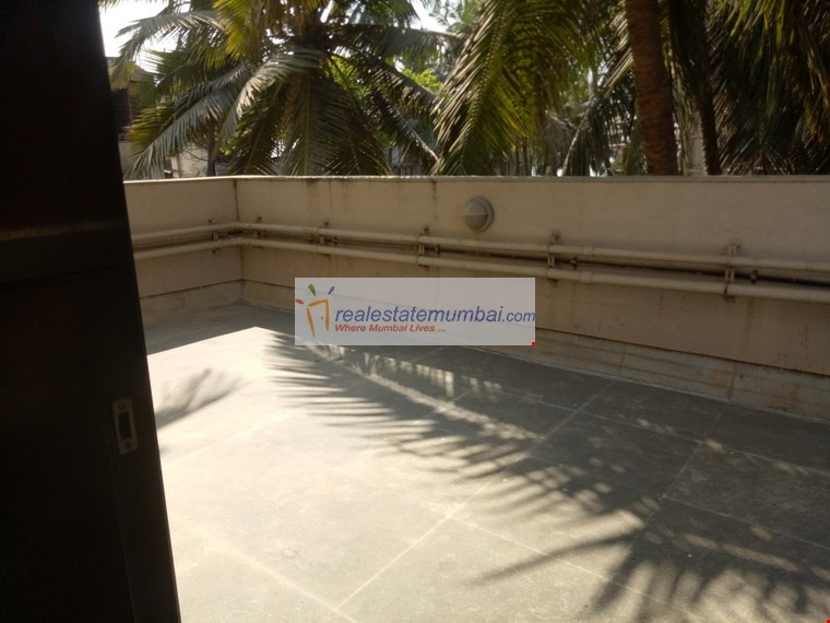 Terrace1 - Private Bungalow, Juhu