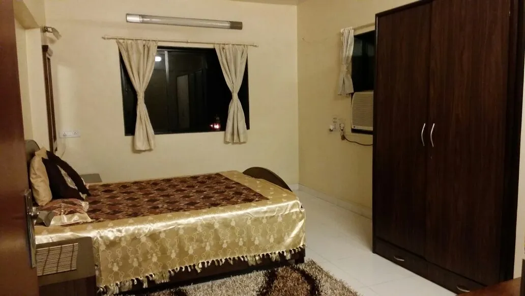 2 BHK Flats on Rent in Sea King, Colaba