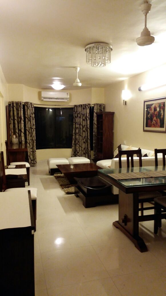 09 - Sea King, Bandra West