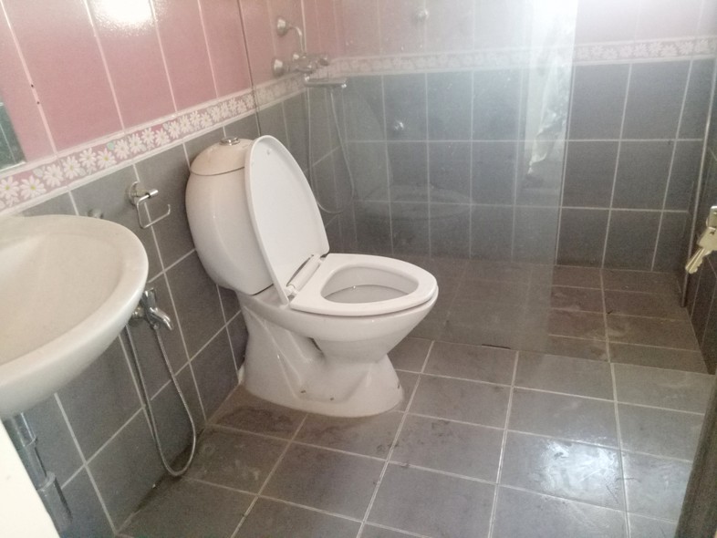 Master Bathroom - Vandana, Juhu