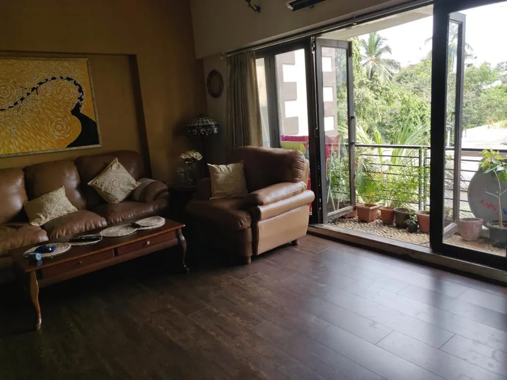 3 BHK Flats for Sale in Yasmin Villa, Bandra West
