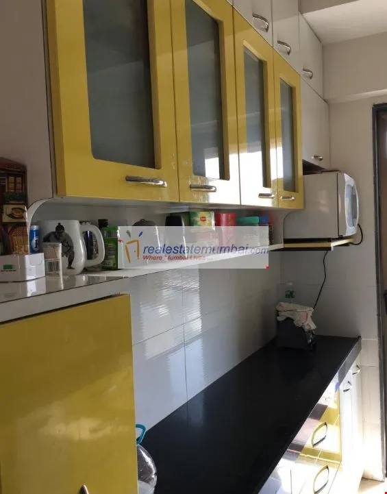 2 BHK Flats on Rent in Runwal Symphony, Santacruz East