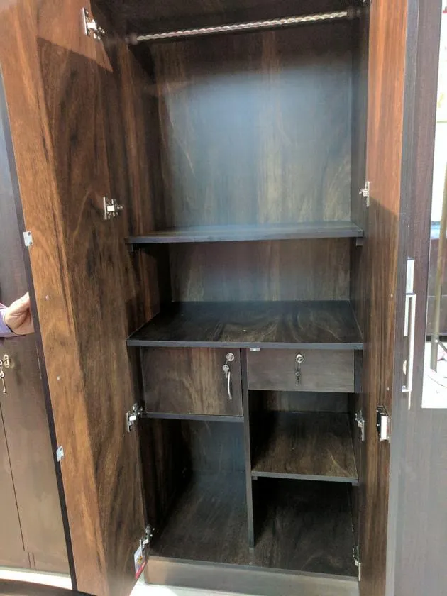 2 BHK Flats on Rent in Shiv Hem, Santacruz West