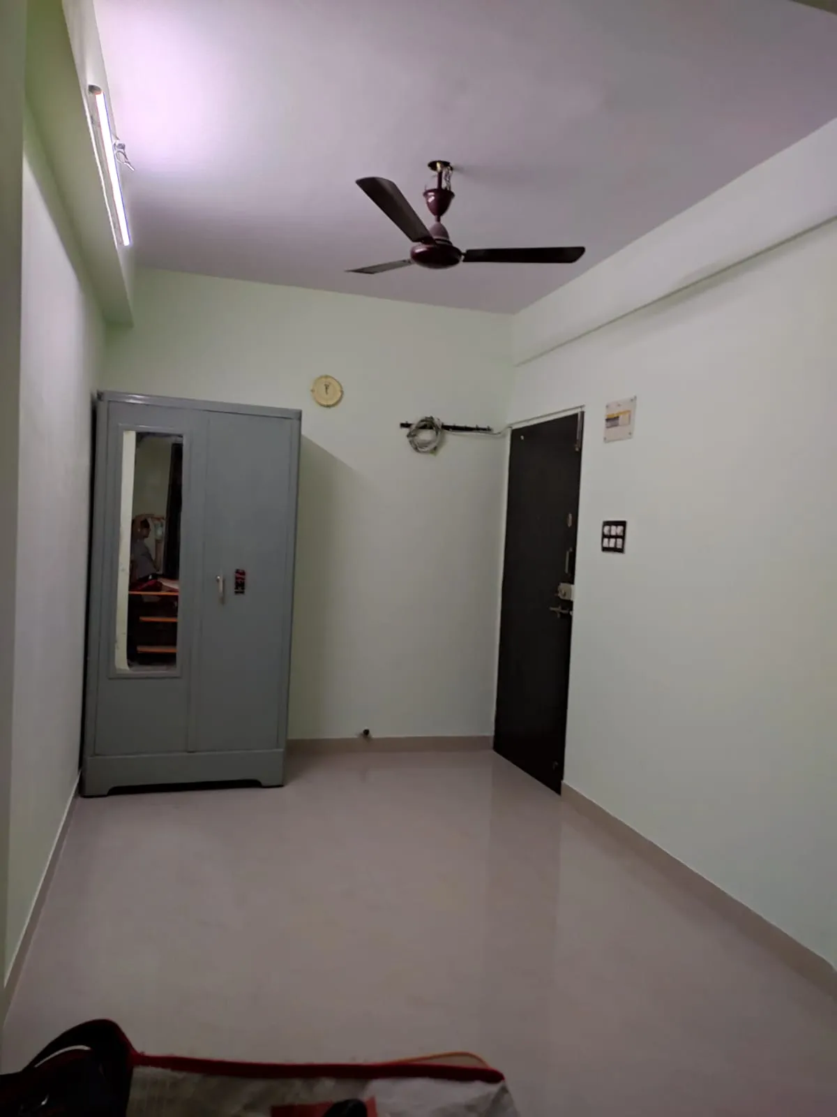 1 BHK Flats for Sale in Aakash Darshan, Santacruz East