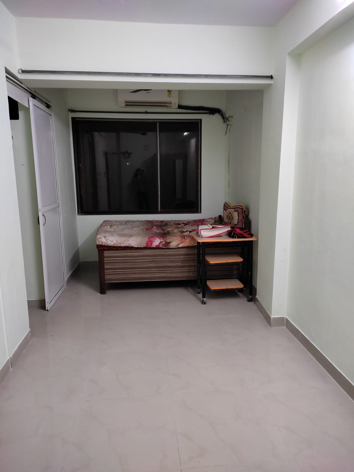 6 - Aakash Darshan, Santacruz East