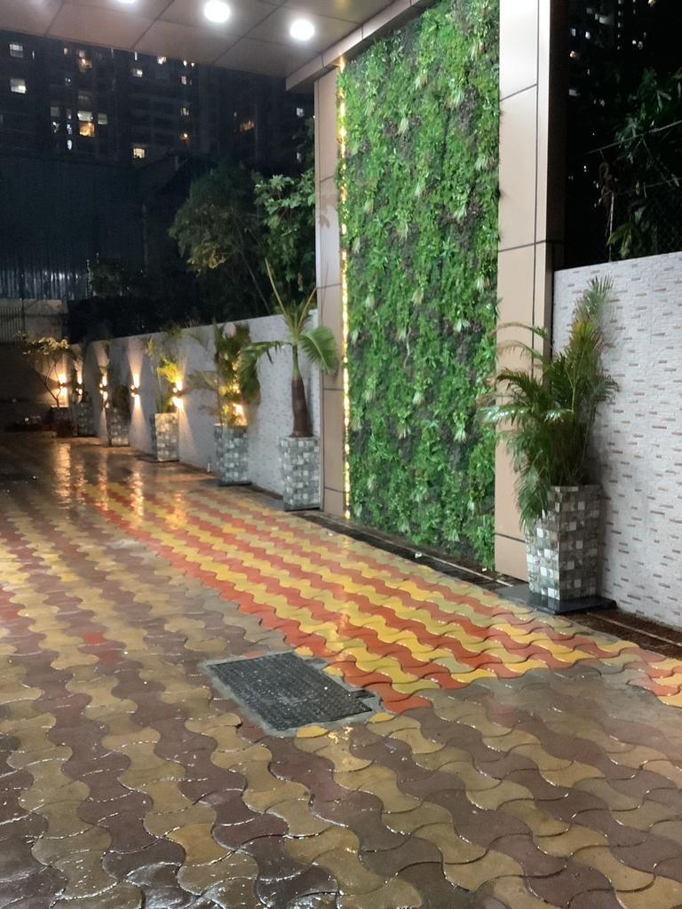 Office Space Offices on Rent in Cosmos Plaza, Andheri West